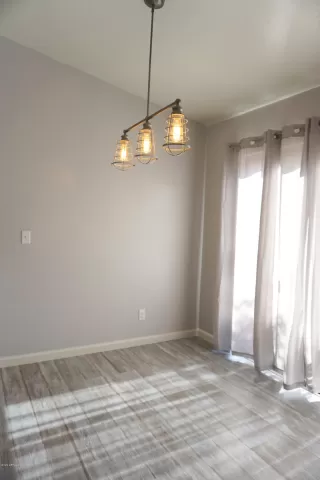 Photo #5: 6084569 Listing 