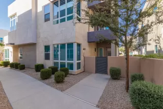 Photo #1: 6084743 Listing 