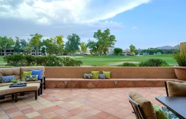 MLS: 6084982 Condo For Sale