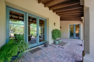 Photo #3: 6085148 Listing