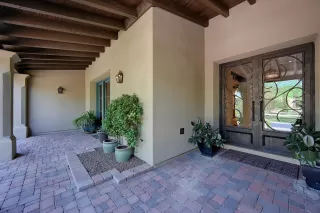 Photo #4: 6085148 Listing