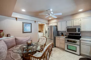 Photo #4: 6085685 Listing 