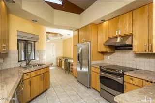 Photo #1: 6085817 Listing 