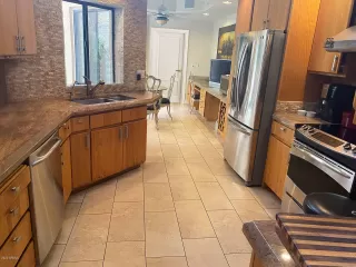 Photo #6: 6085817 Listing 