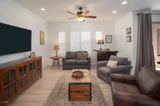 Photo #1: 6085868 Listing 