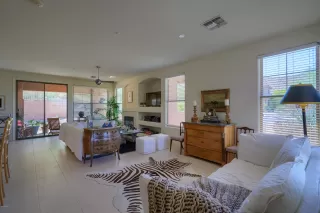 Photo #4: 6085891 Listing 