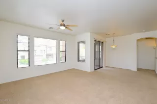 Photo #4: 6086008 Listing