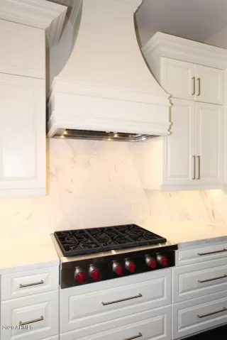 Photo #5: 6086144 Listing 