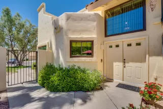 Photo #2: 6086179 Listing 