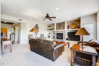 Photo #2: 6086302 Listing