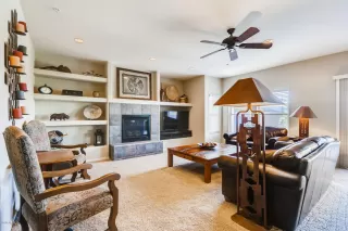 Photo #3: 6086302 Listing