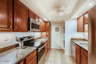 Photo #2: 6086304 Listing
