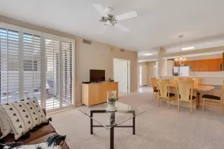 Photo #6: 6086475 Listing 