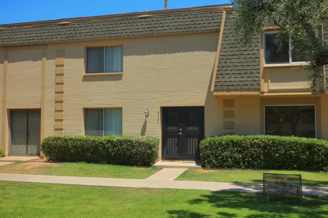 MLS: 6086544 Condo For Sale