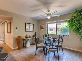 Photo #5: 6086662 Listing 