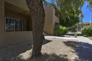Photo #2: 6086673 Listing