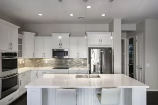 Photo #1: 6086751 Listing