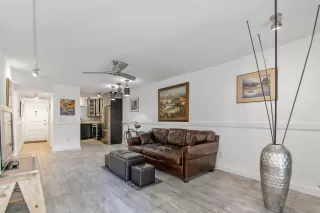 Photo #2: 6086797 Listing 