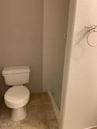 Photo #6: 6086872 Listing 