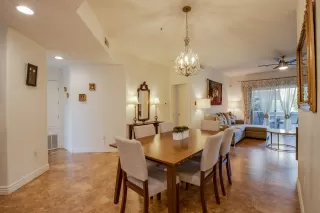 Photo #3: 6086919 Listing 