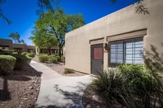 Photo #4: 6087005 Listing