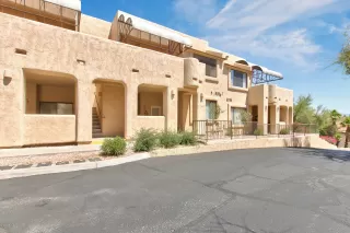 Photo #5: 6087097 Listing