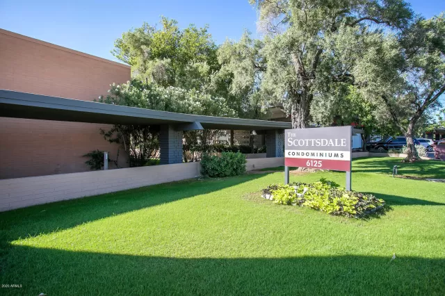 MLS: 6087111 Condo For Sale