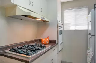 Photo #3: 6087111 Listing