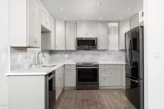 Photo #4: 6087161 Listing 