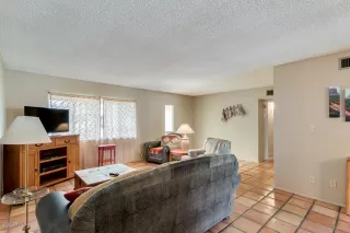 Photo #6: 6087264 Listing 