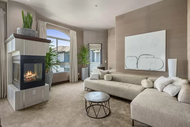 MLS: 6087503 Condo For Sale