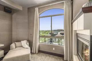 Photo #3: 6087503 Listing