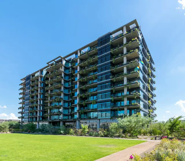 MLS: 6087521 Condo For Sale