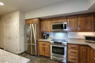 Photo #5: 6087662 Listing