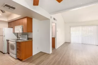 Photo #2: 6087774 Listing 