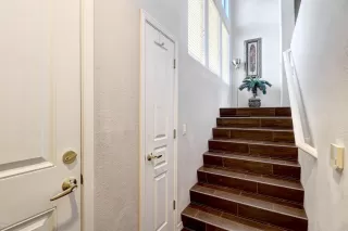 Photo #6: 6087805 Listing 