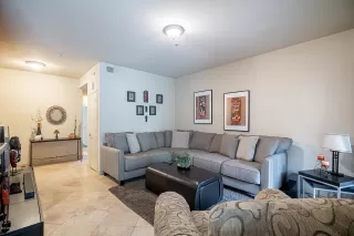 Photo #6: 6087959 Listing