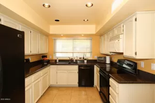 Photo #2: 6087984 Listing