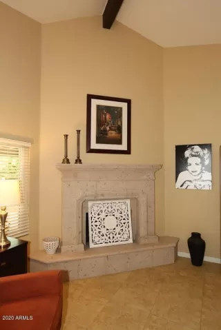 Photo #5: 6087984 Listing