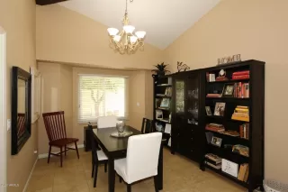 Photo #6: 6087984 Listing