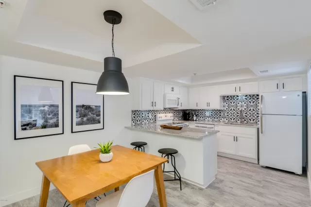 MLS: 6088247 Condo For Sale