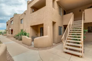 Photo #2: 6088247 Listing