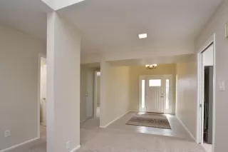 Photo #5: 6088296 Listing