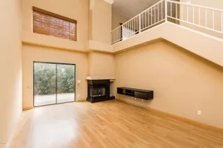 Photo #1: 6088365 Listing 