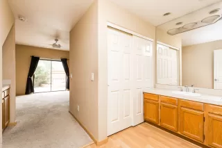 Photo #6: 6088365 Listing 