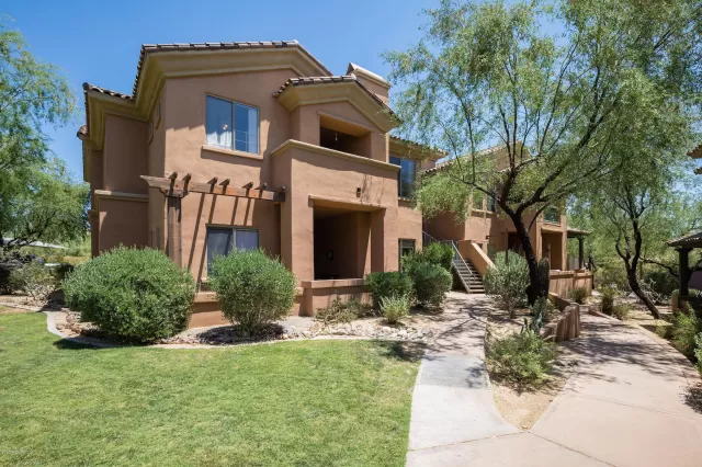 MLS: 6088428 Condo For Sale