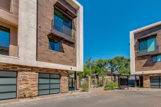 Photo #1: 6088586 Listing