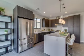 Photo #4: 6088586 Listing