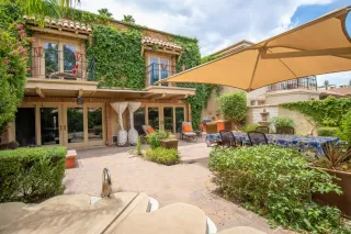 Photo #4: 6088607 Listing