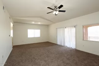 Photo #6: 6088655 Listing